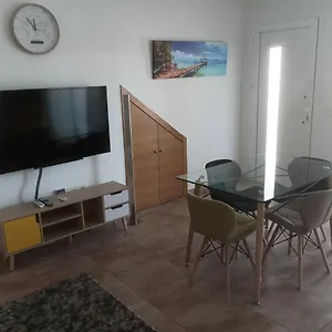  Apartment 2 Bedroom Apartment, 150 M. From Beach And Centre Of